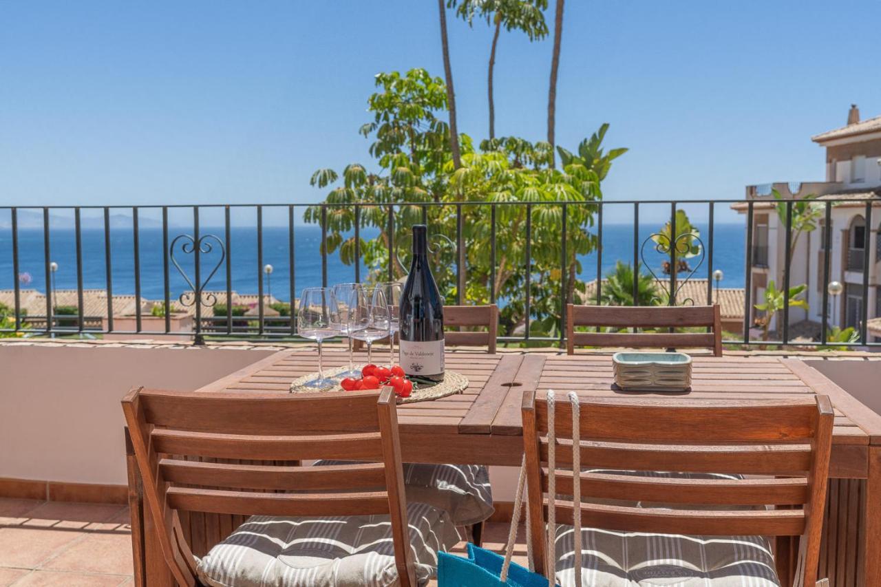 Apartamento Blue Marine Gardens I With Pool La Herradura  Exterior foto
